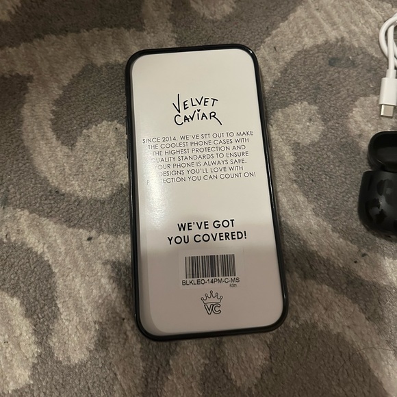 Velvet Caviar Black Leopard Bundle - Picture 8 of 8